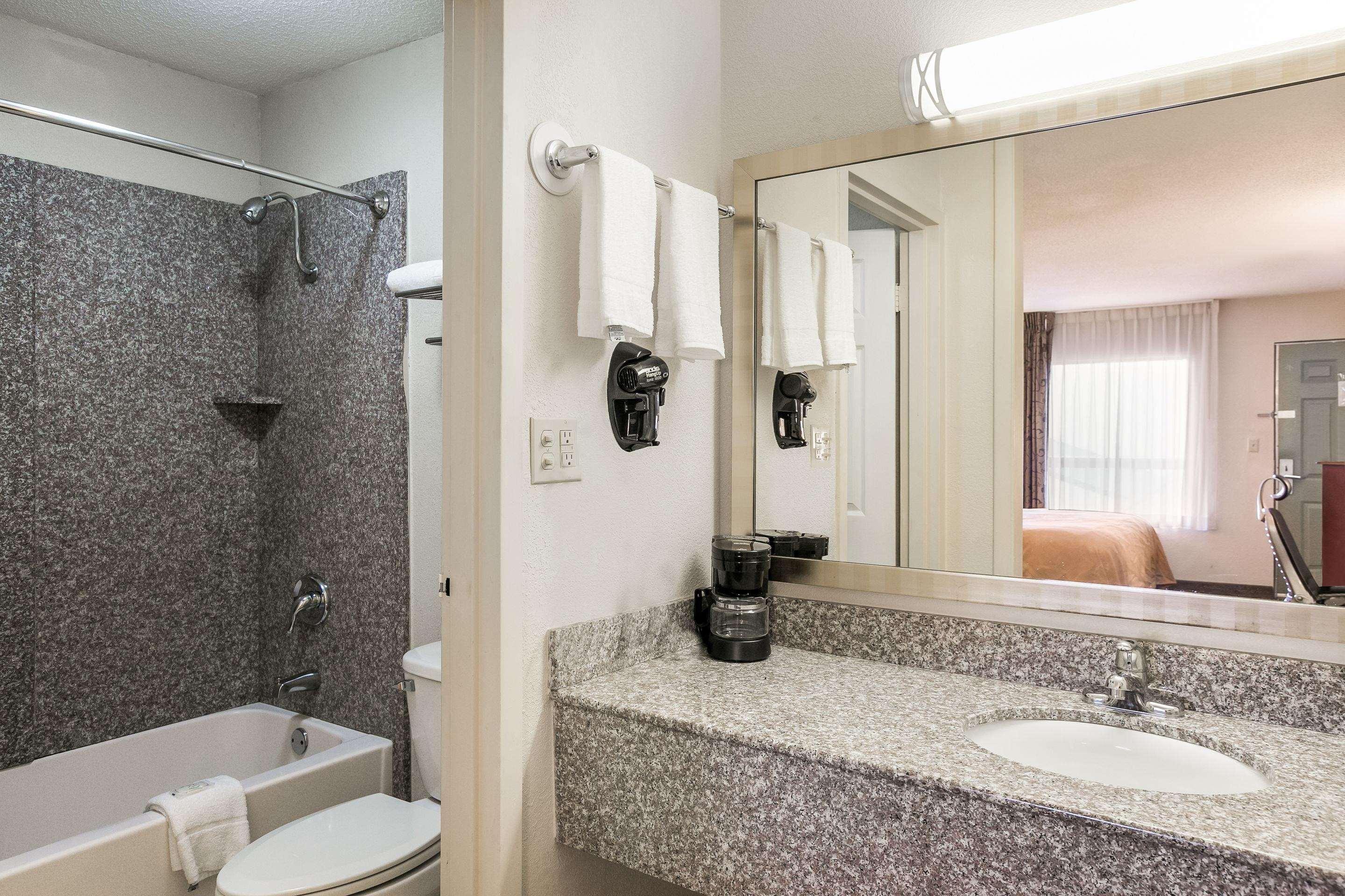 Quality & Near Hotel