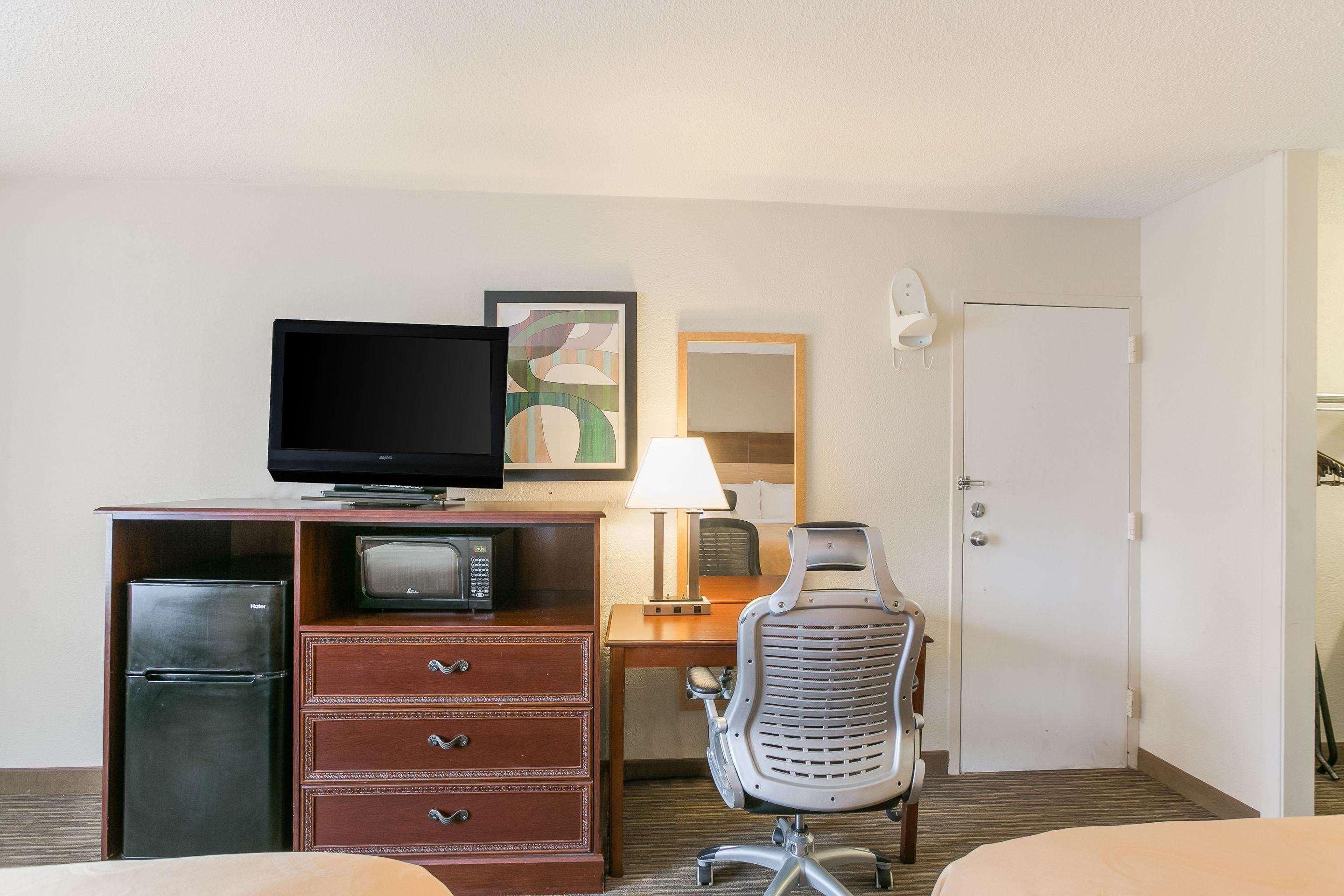 Hotel Quality & Near