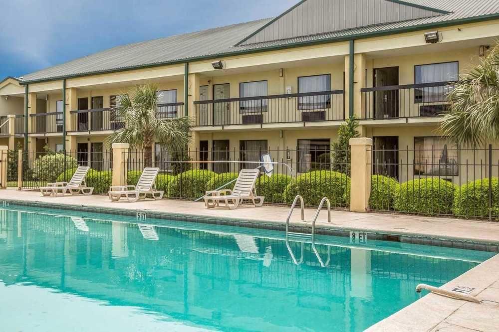 Hotel Quality & Near 2*