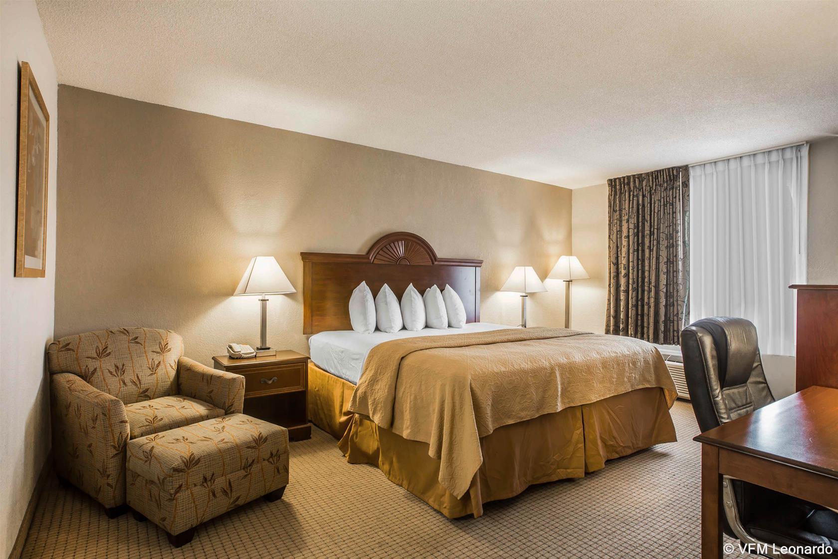 Hotel Quality & Near 2*
