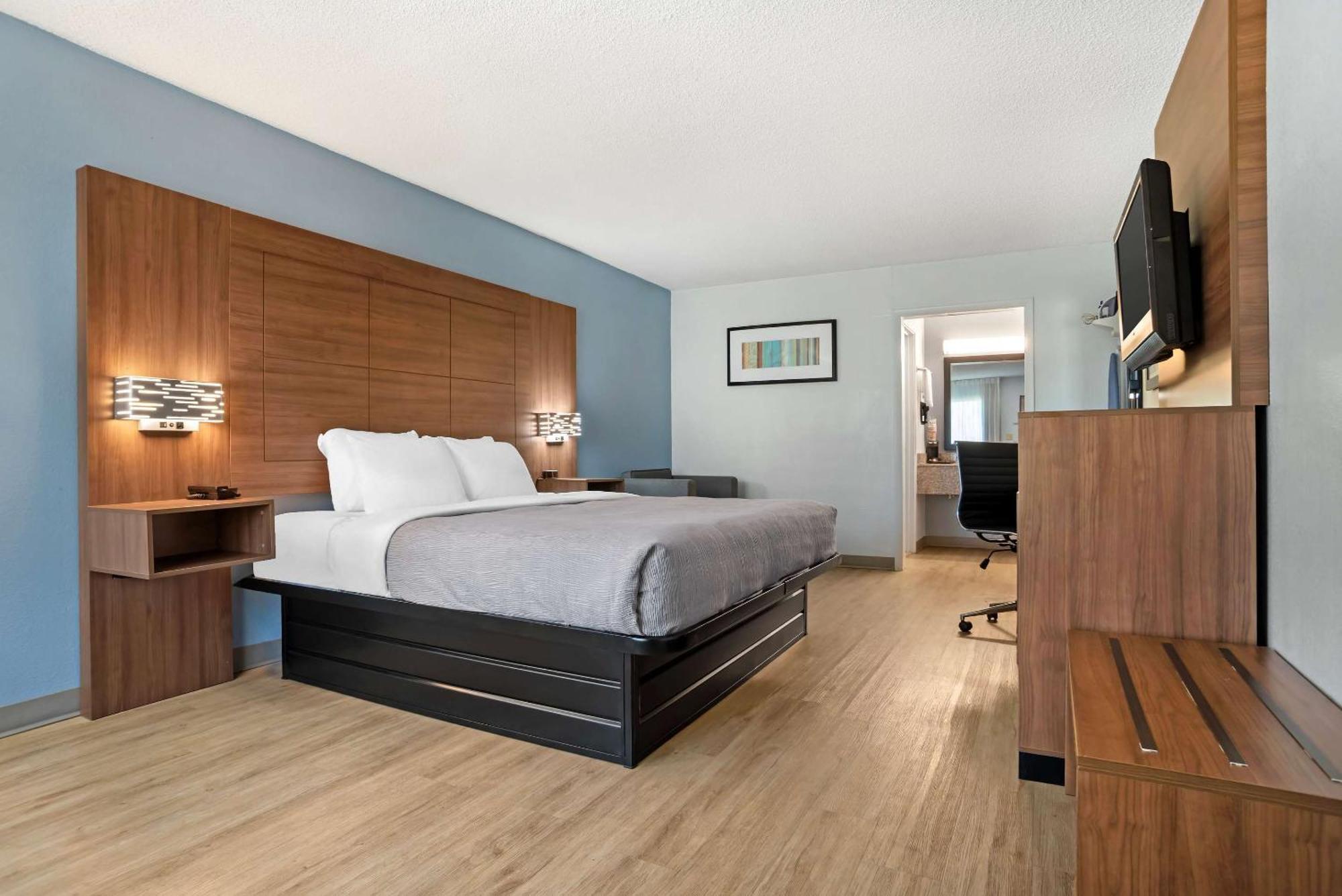 Quality & Near Hotel 2*
