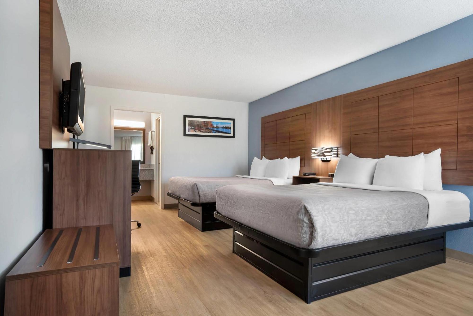 Quality & Near Hotel