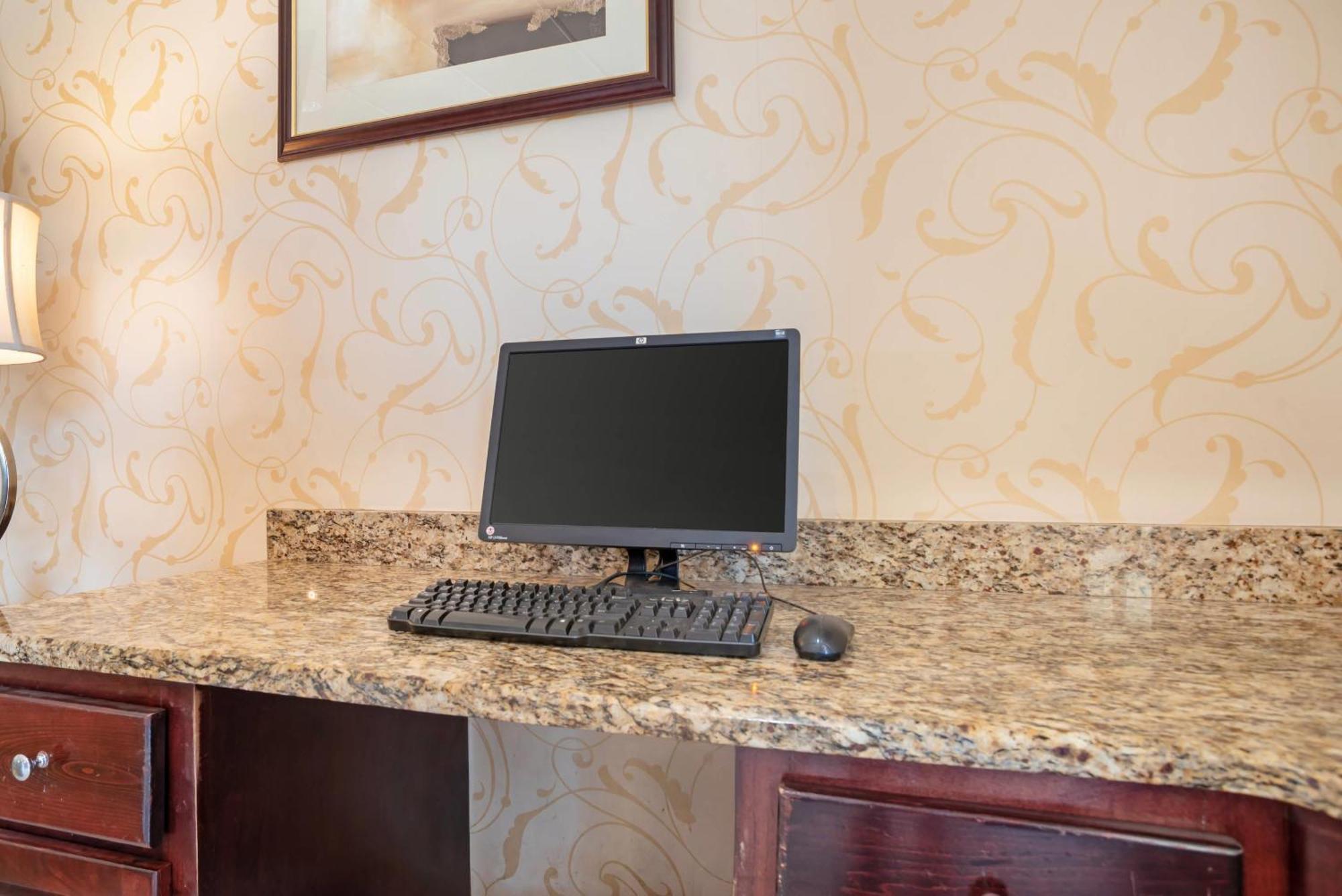 Quality & Near Hotel Eufaula
