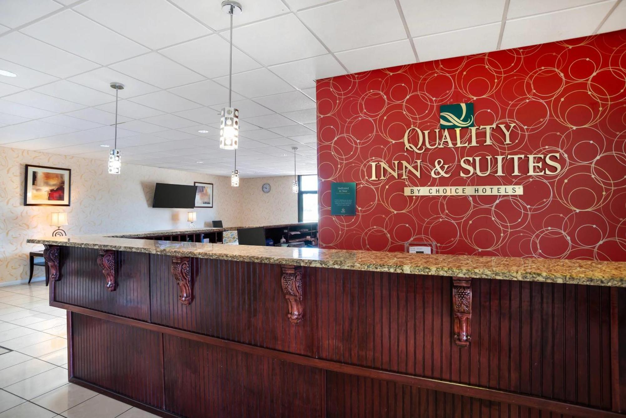 Quality & Near Hotel
